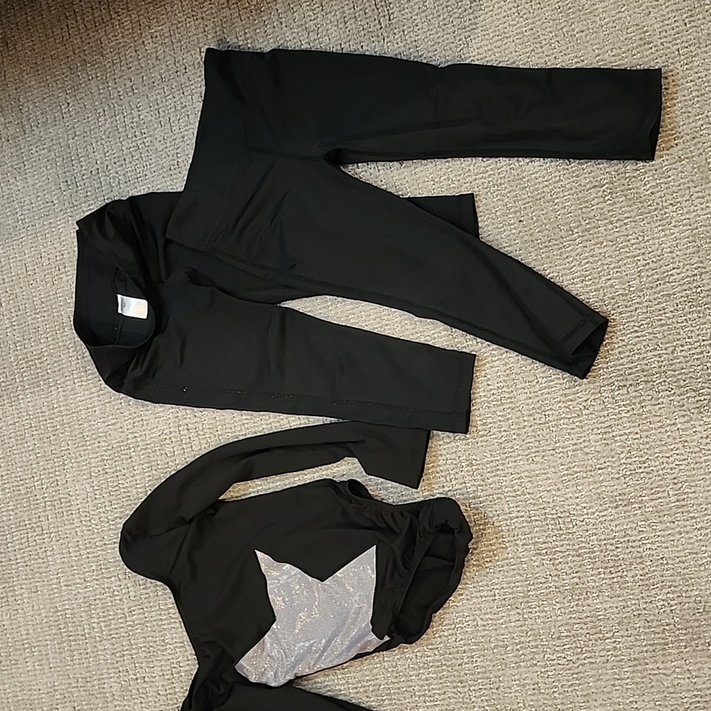Girls size medium dance lot